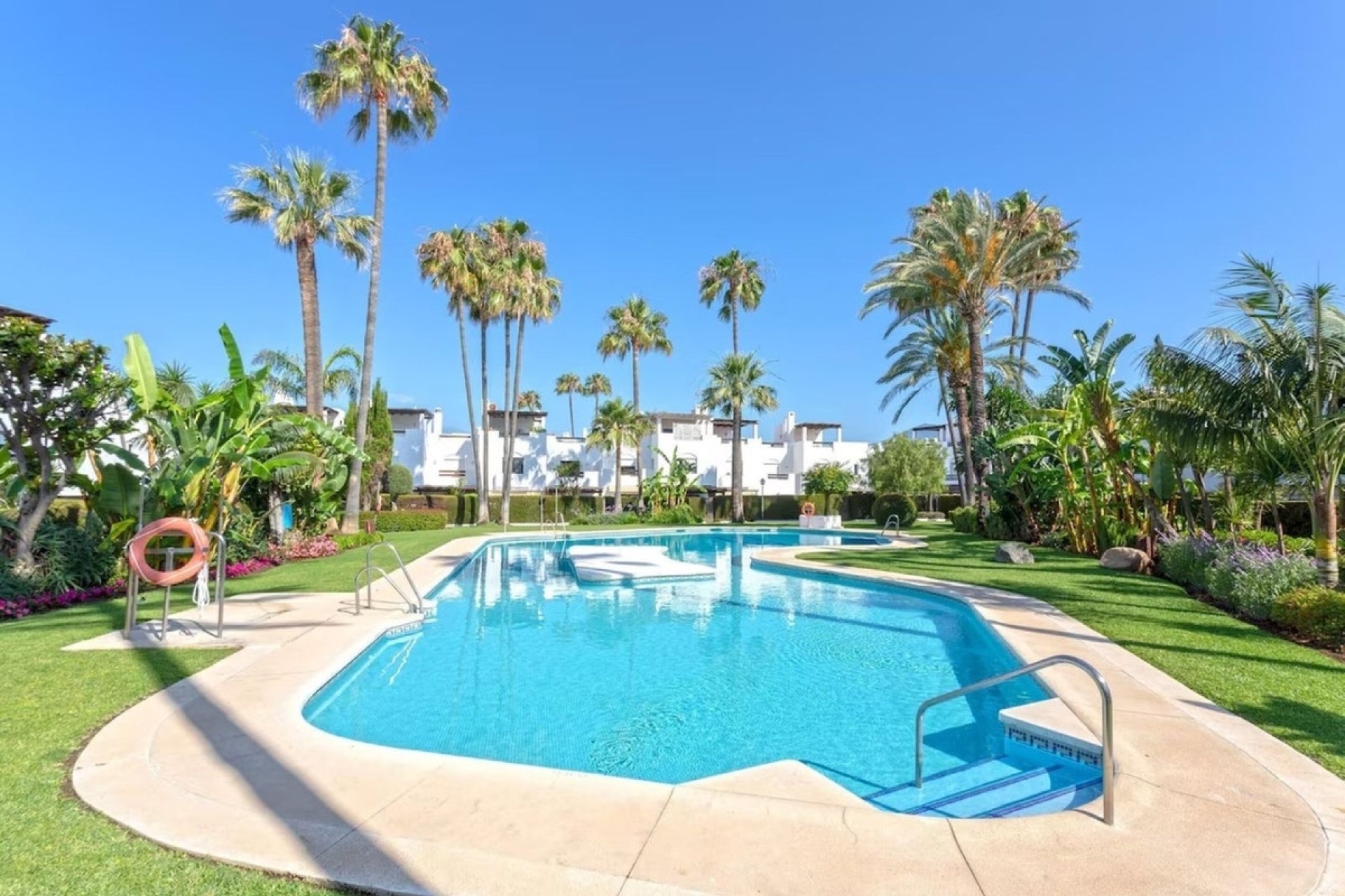 Resale - Town house - Marbella - San Pedro de Alcántara
