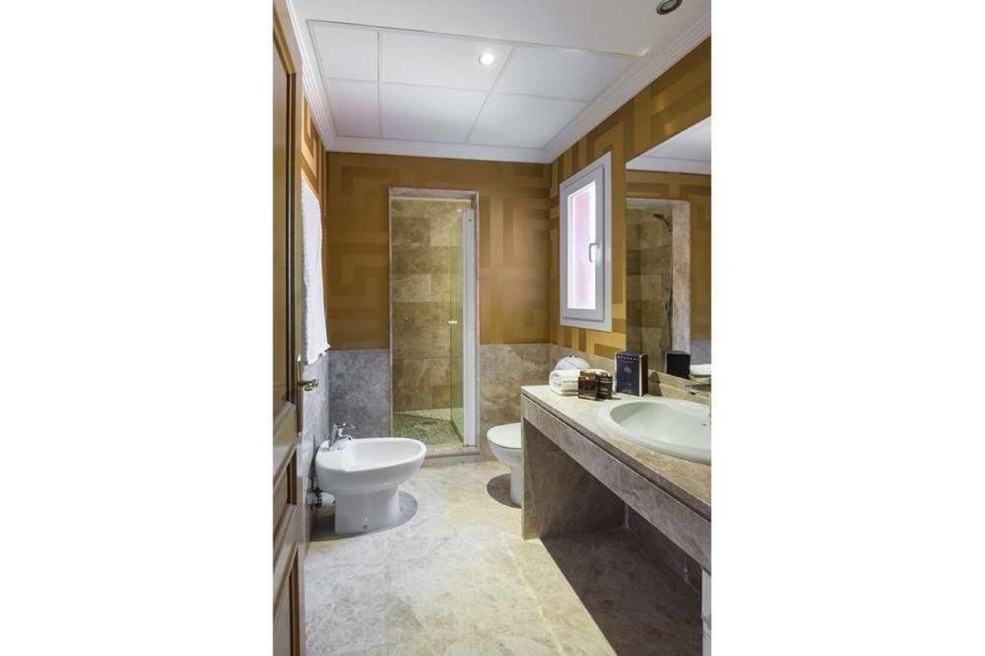 Resale - Town house - Marbella - Santa Clara