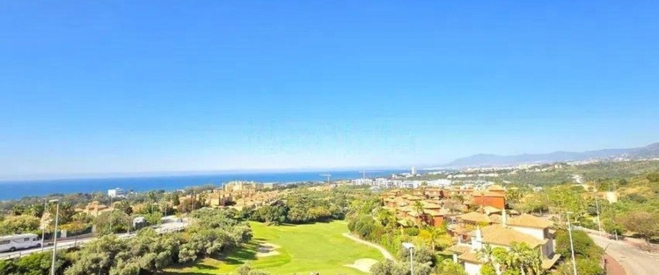 Resale - Town house - Marbella - Santa Clara