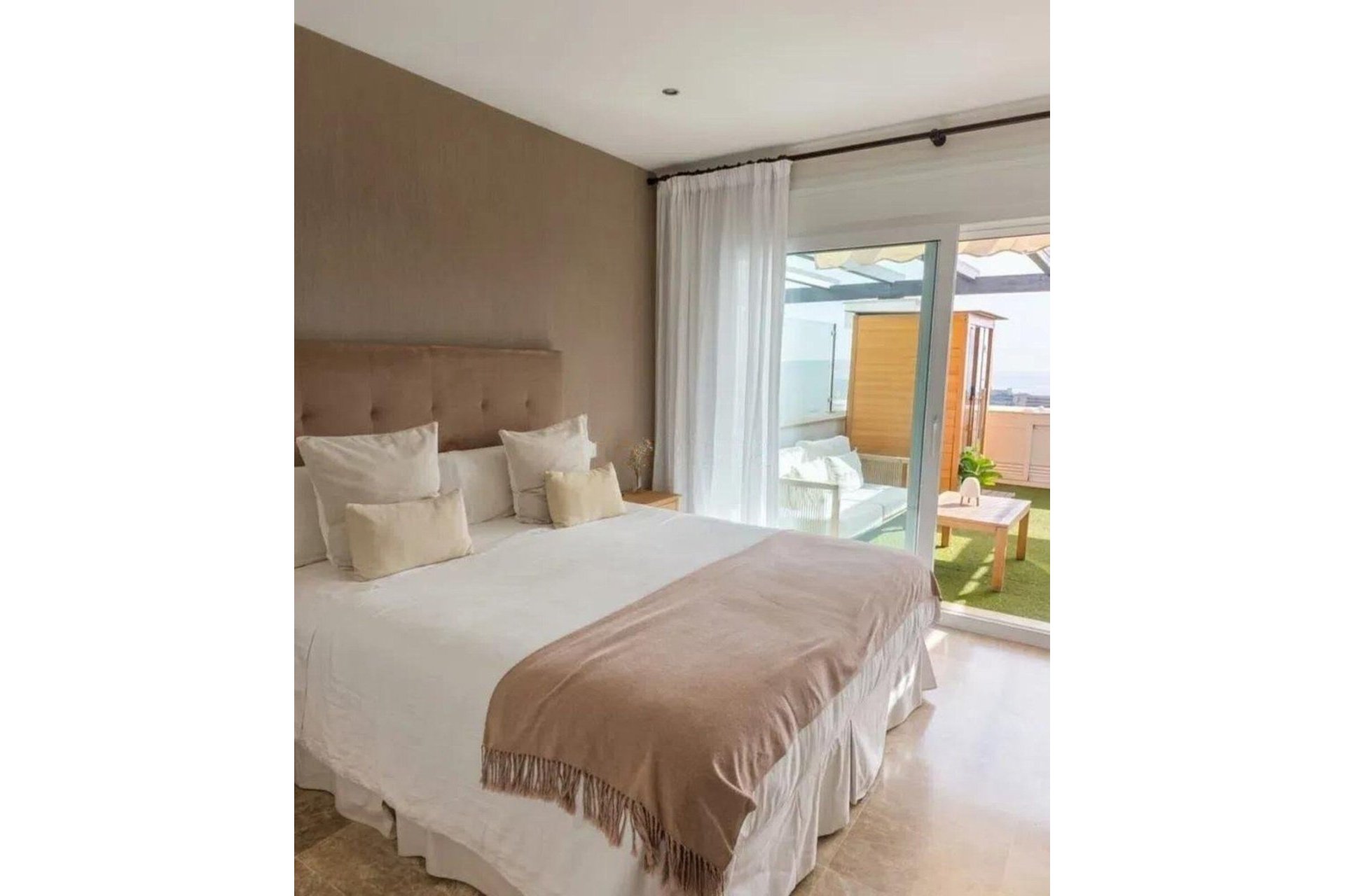 Resale - Town house - Marbella - Santa Clara