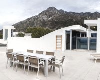 Resale - Town house - Marbella - Sierra Blanca