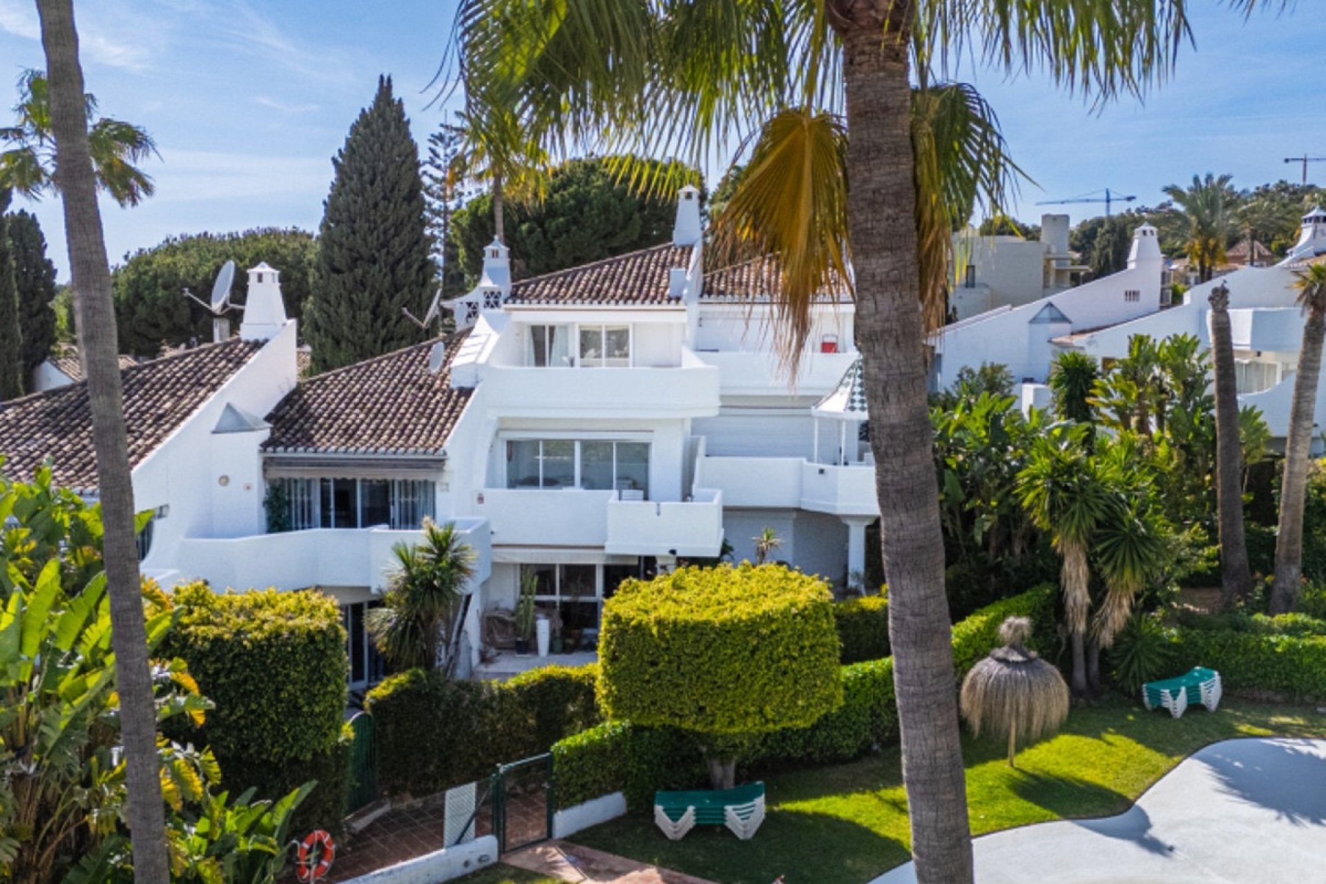 Resale - Town house - Marbella - Sierra Blanca