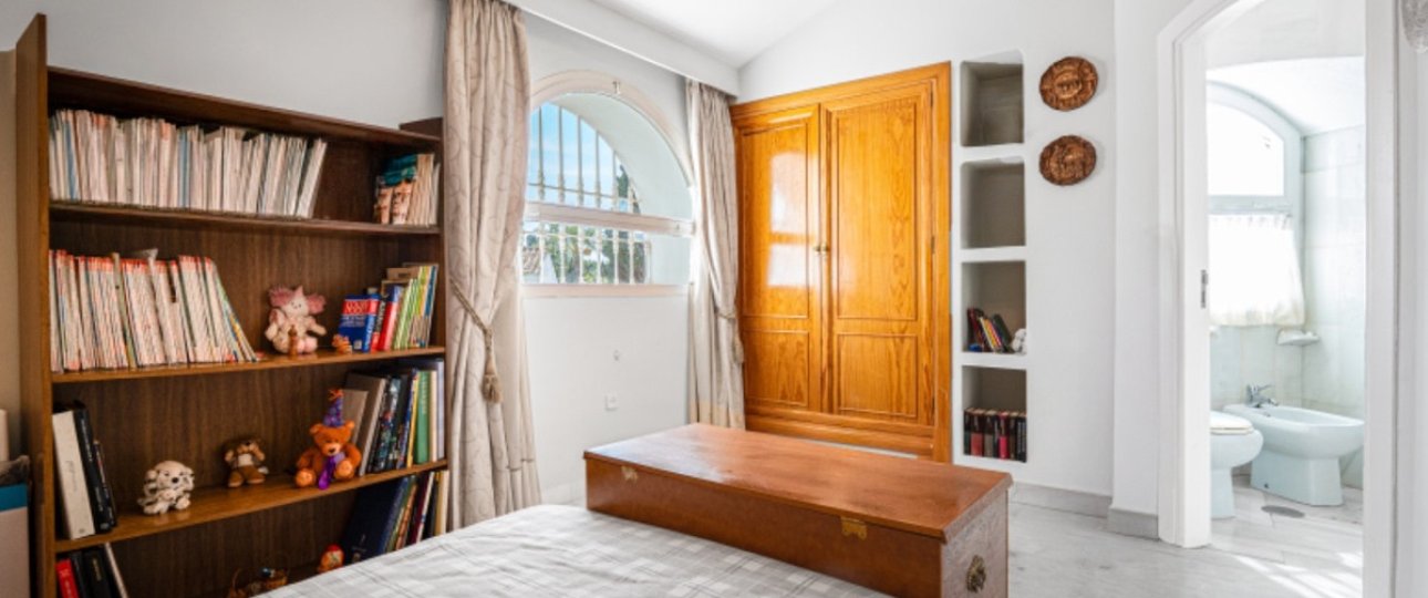 Resale - Town house - Marbella - Sierra Blanca