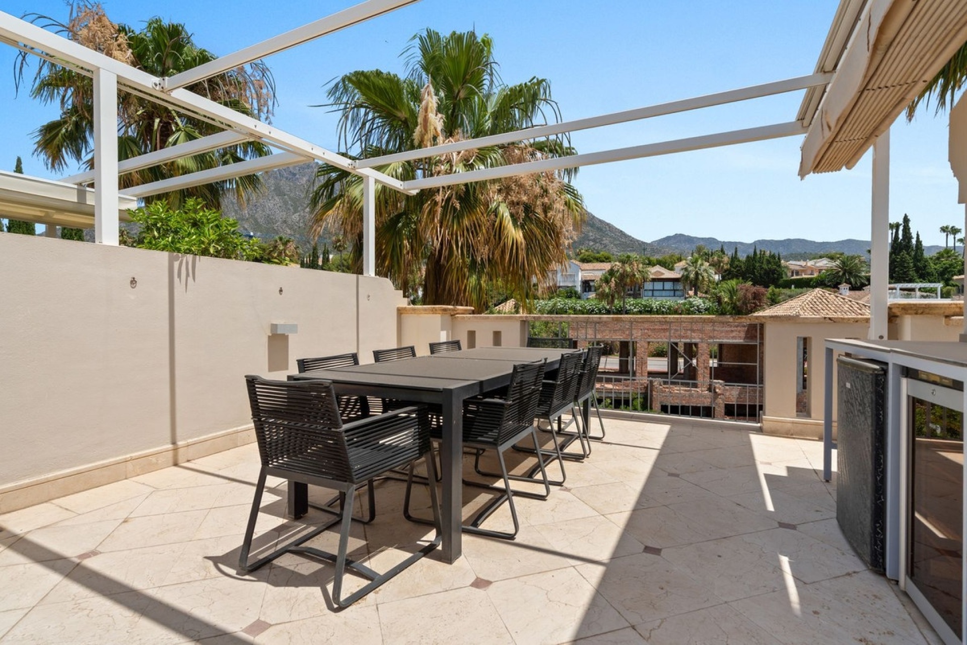 Resale - Town house - Marbella - Sierra Blanca
