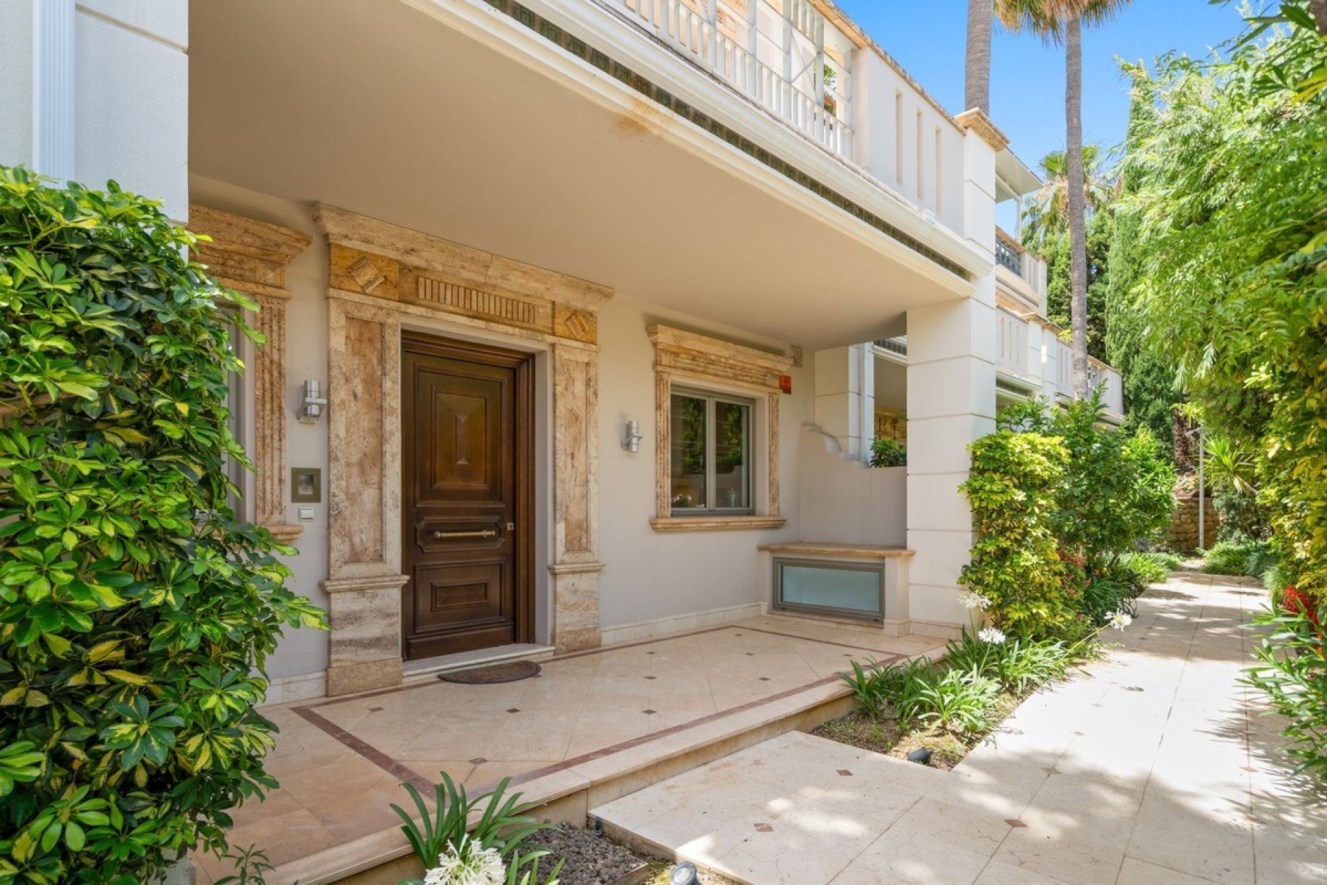 Resale - Town house - Marbella - Sierra Blanca