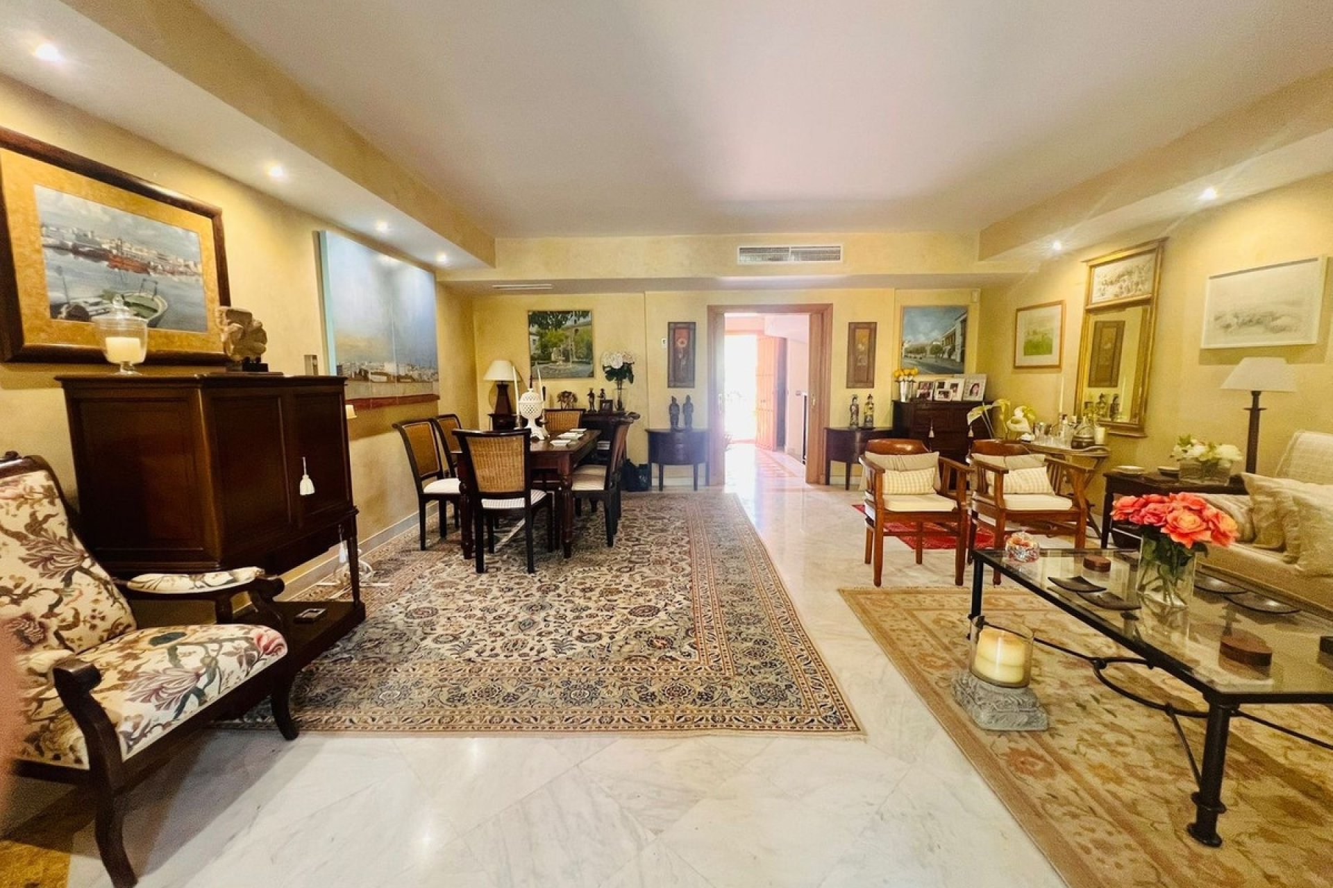 Resale - Town house - Marbella - The Golden Mile