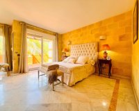 Resale - Town house - Marbella - The Golden Mile