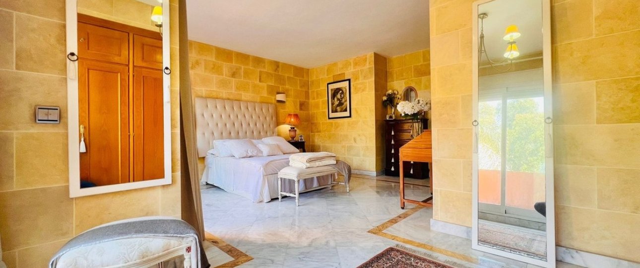 Resale - Town house - Marbella - The Golden Mile
