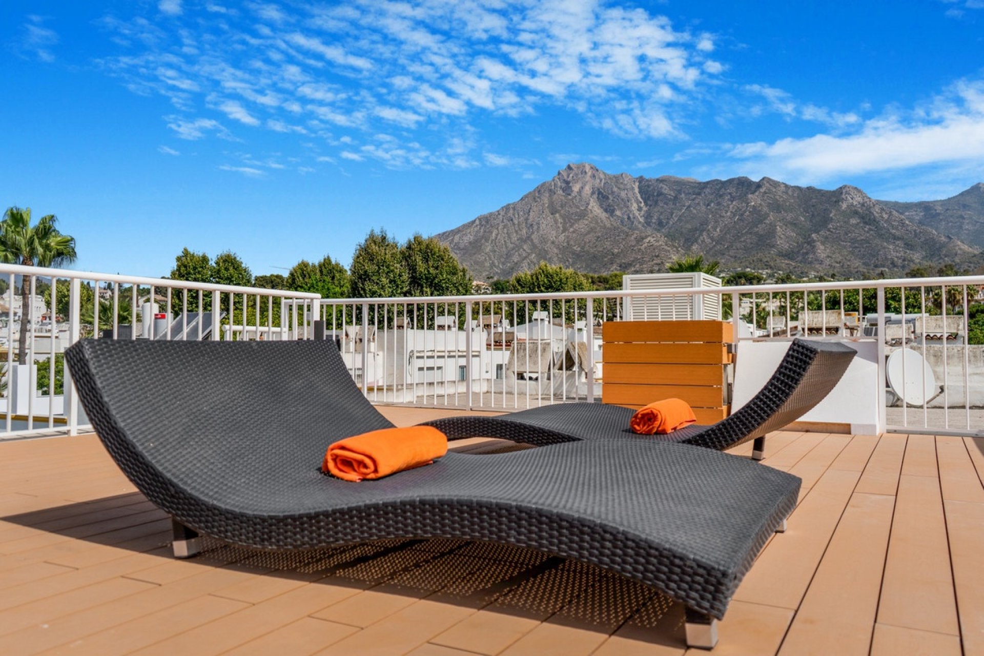 Resale - Town house - Marbella - The Golden Mile