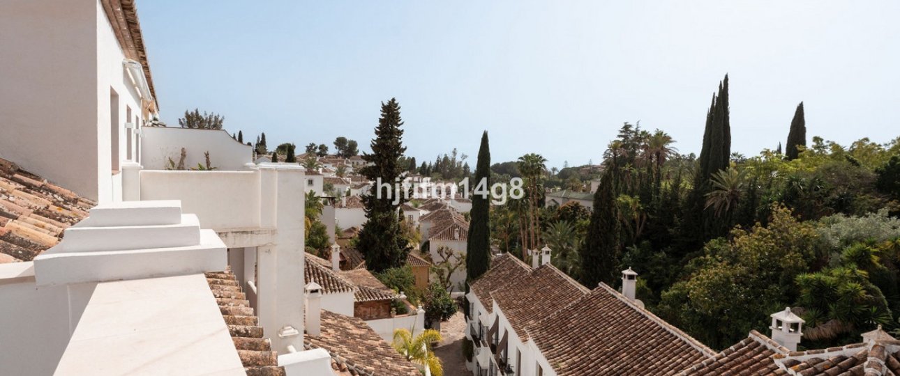 Resale - Town house - Marbella - The Golden Mile