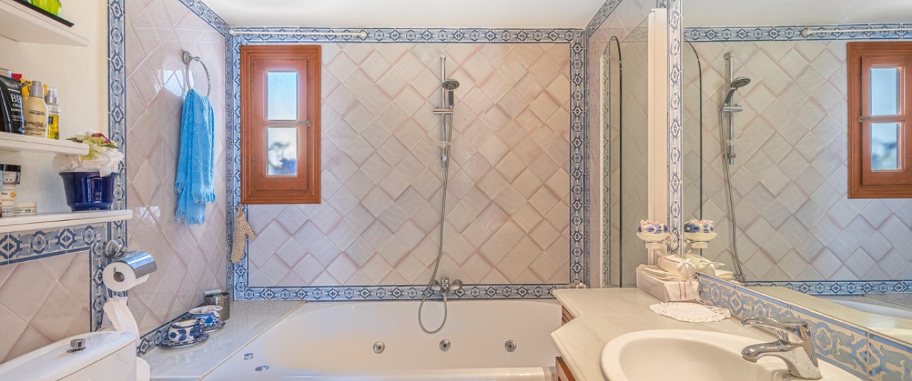 Resale - Town house - Marbella - The Golden Mile
