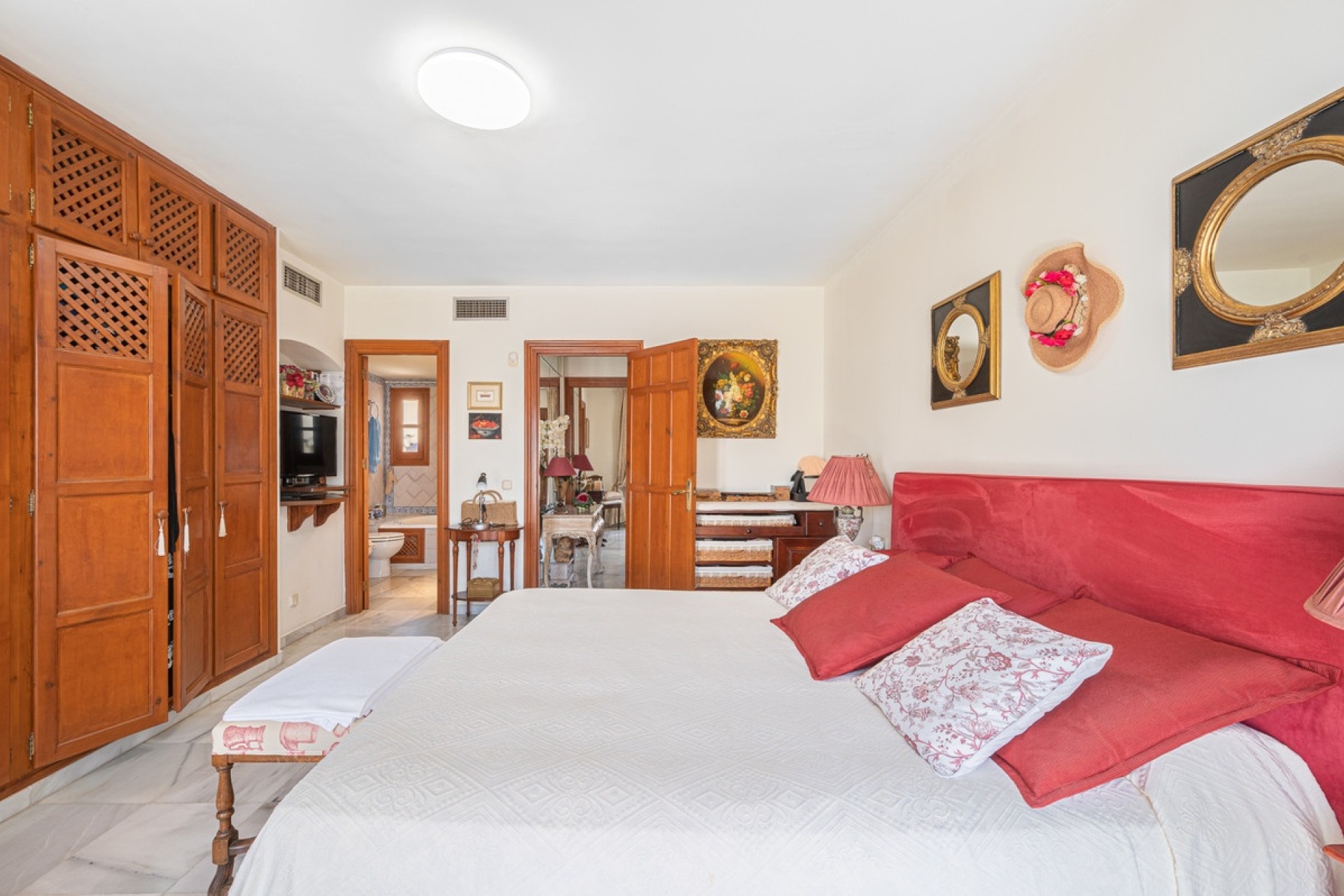 Resale - Town house - Marbella - The Golden Mile
