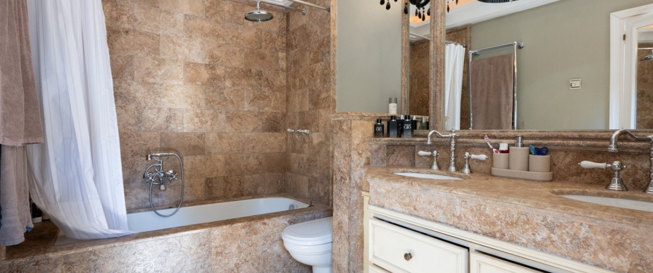 Resale - Town house - Marbella - The Golden Mile