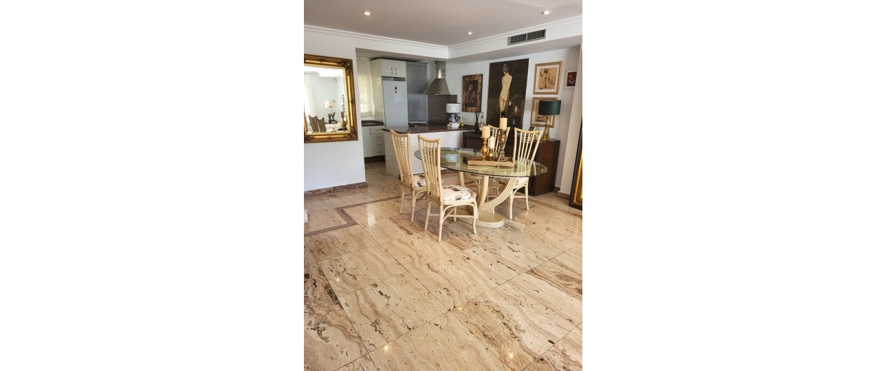 Resale - Town house - Marbella - The Golden Mile
