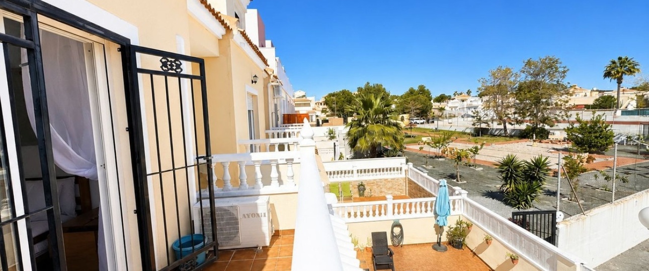Resale - Town house - Orihuela - Campoamor