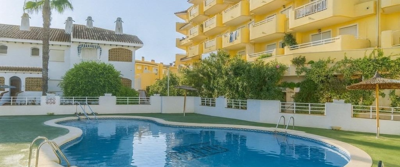 Resale - Town house - Orihuela - Campoamor