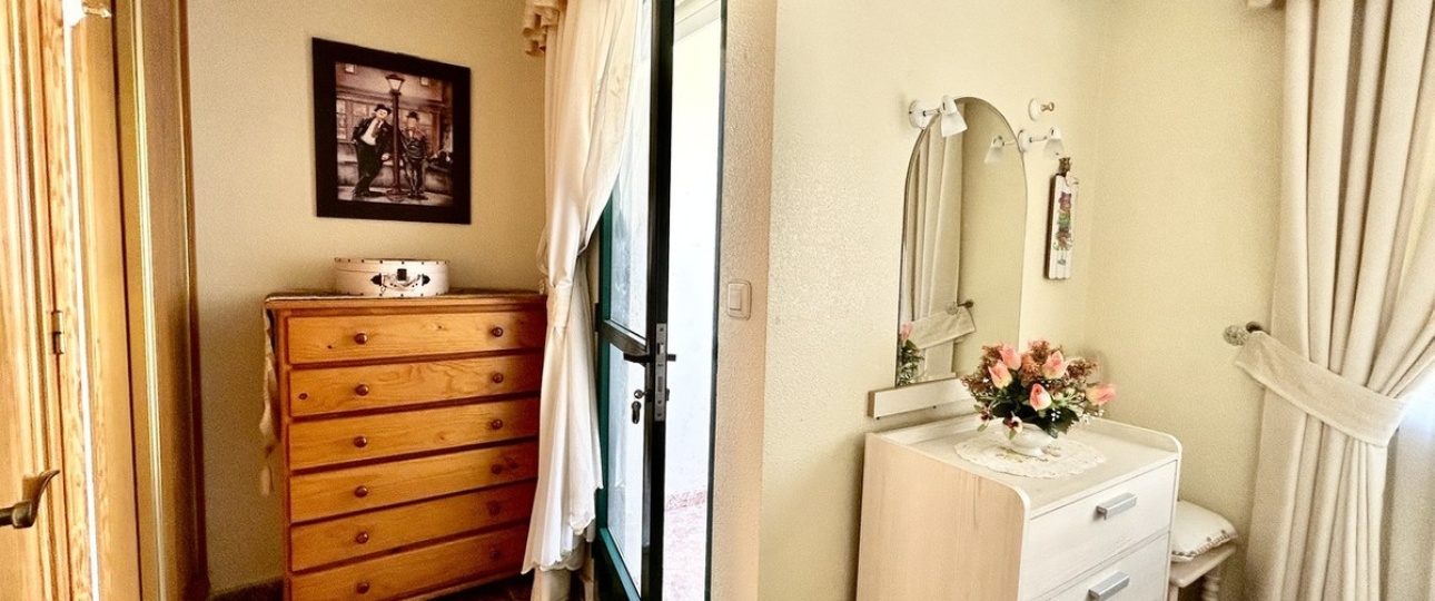 Resale - Town house - Orihuela - La Zenia