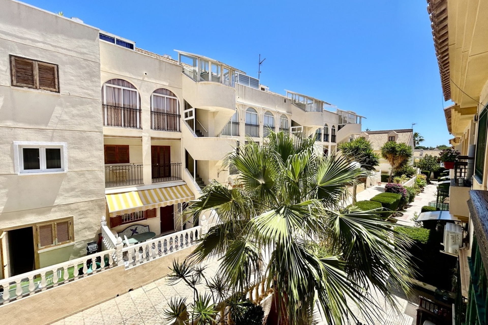 Resale - Town house - Orihuela - La Zenia