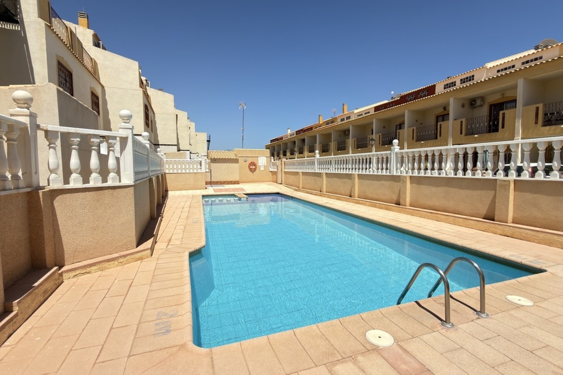 Resale - Town house - Orihuela - La Zenia