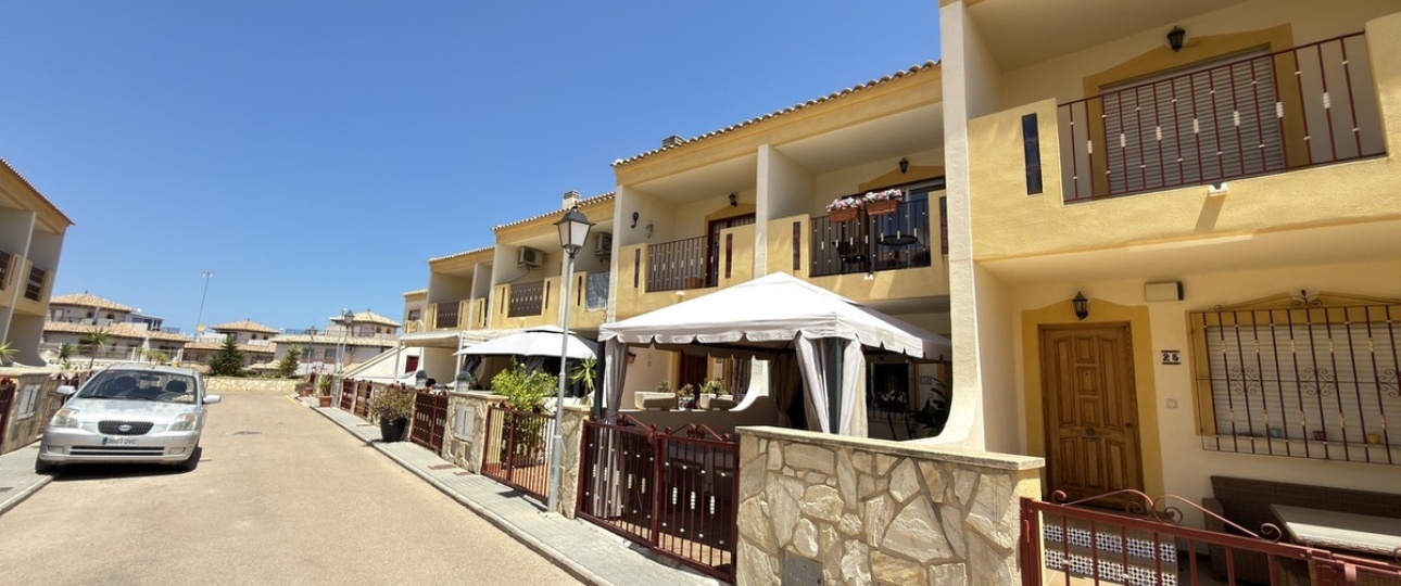 Resale - Town house - Orihuela - La Zenia