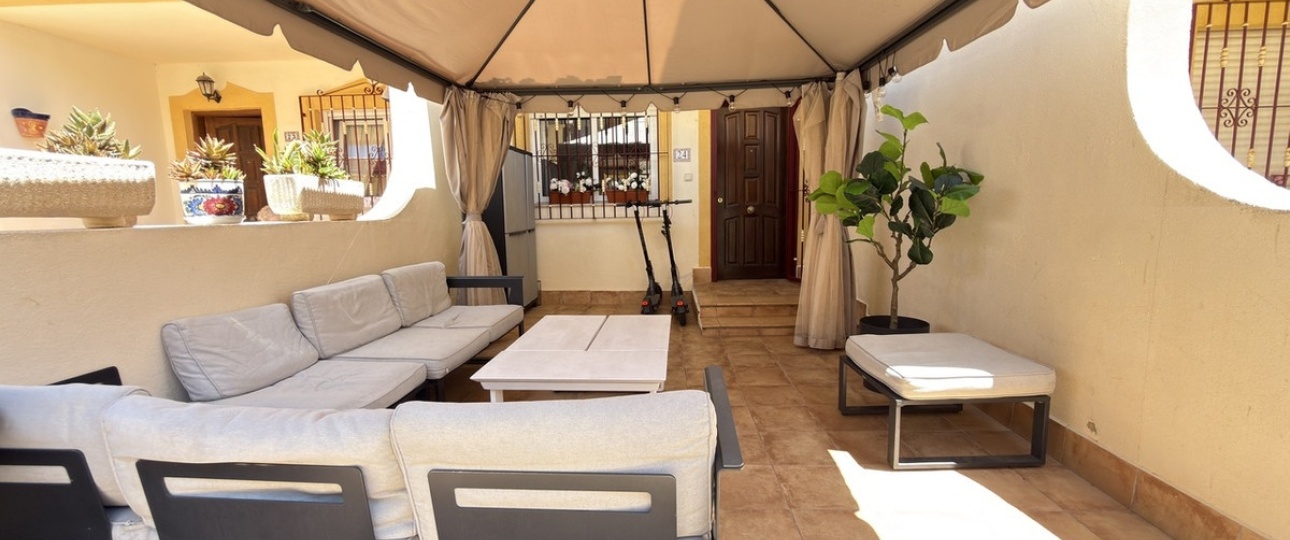 Resale - Town house - Orihuela - La Zenia