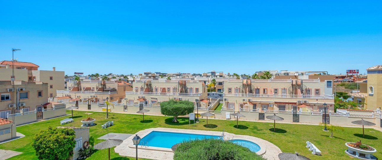 Resale - Town house - Orihuela - La Zenia