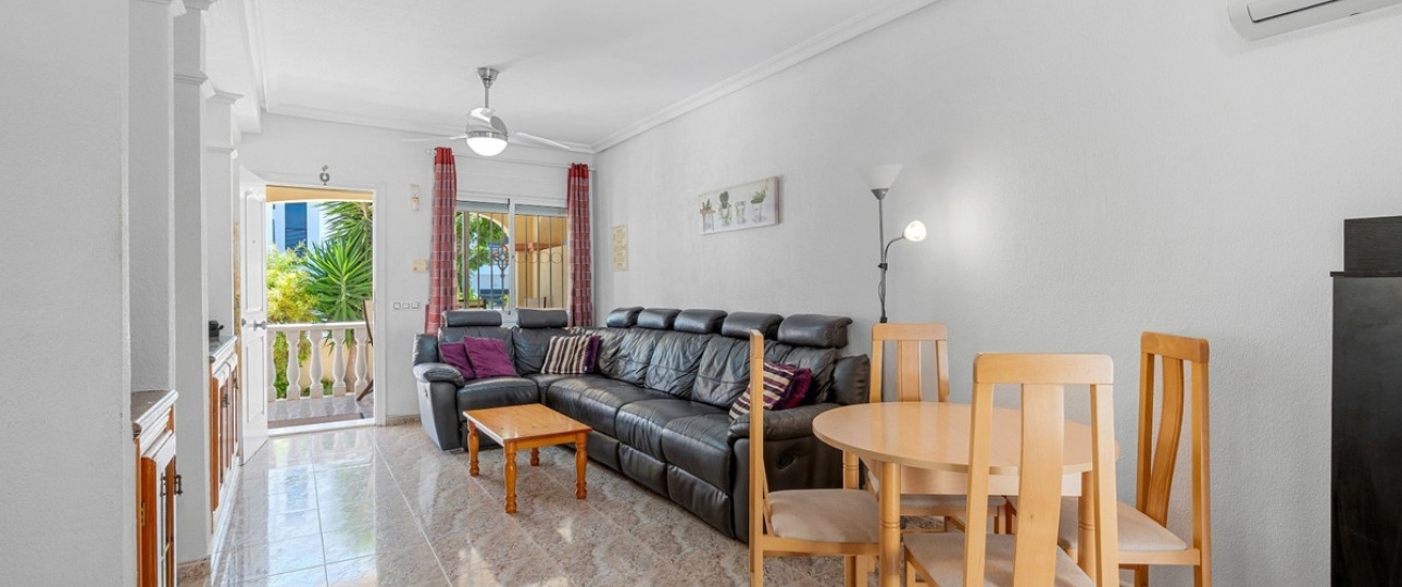 Resale - Town house - Orihuela - La Zenia