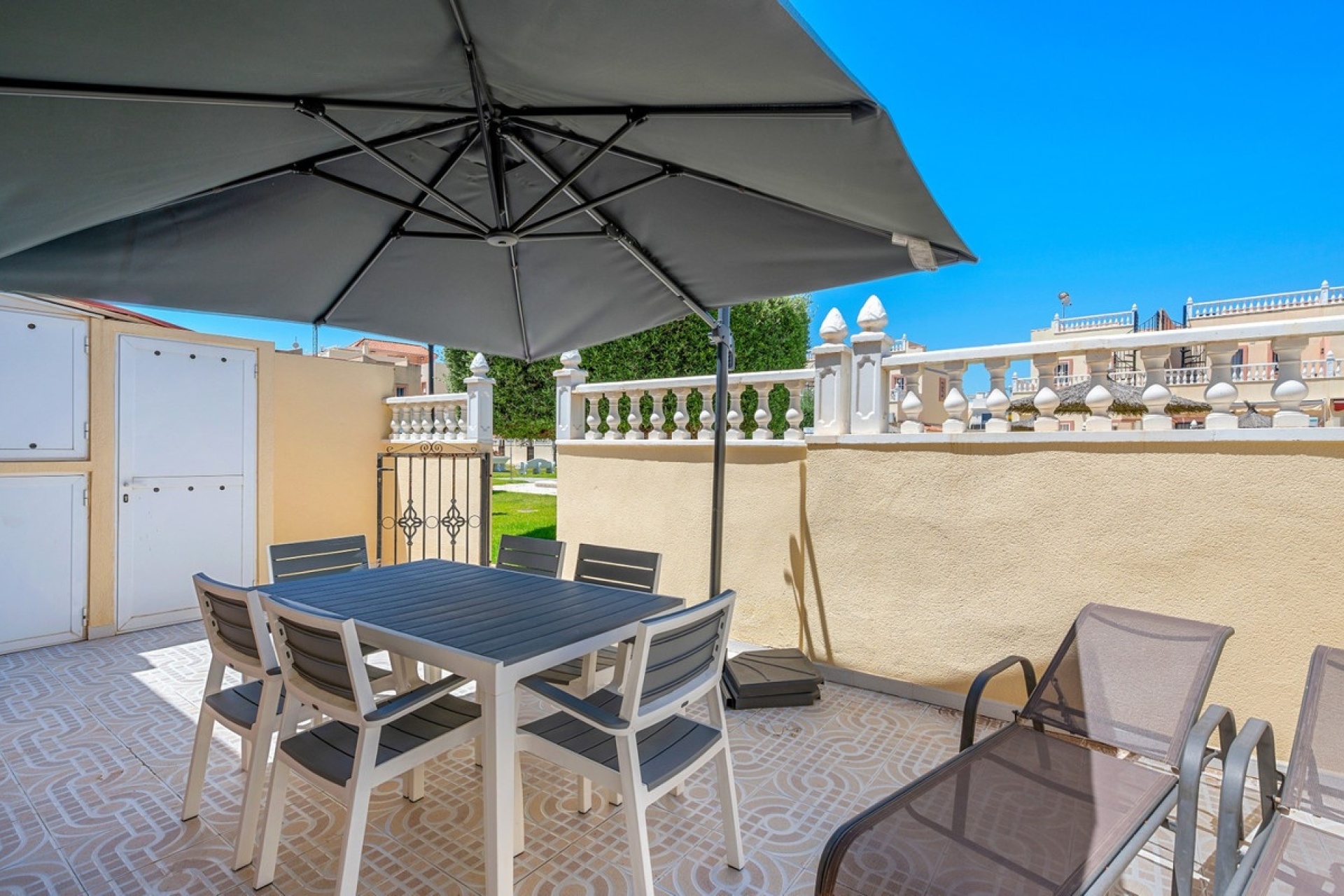 Resale - Town house - Orihuela - La Zenia