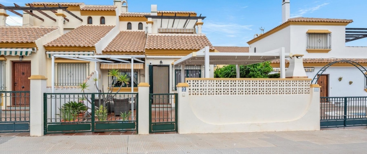Resale - Town house - Orihuela - La Zenia