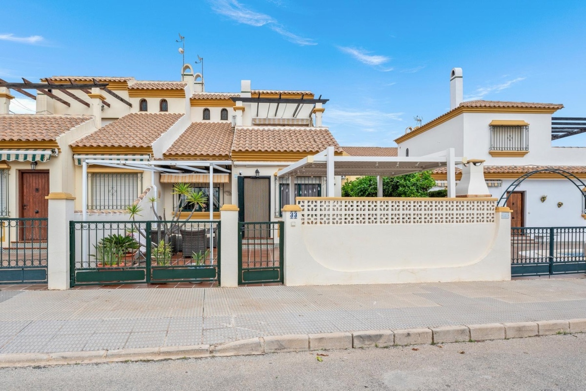 Resale - Town house - Orihuela - La Zenia
