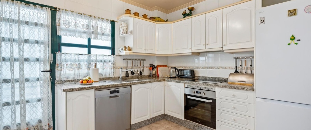 Resale - Town house - Orihuela - La Zenia