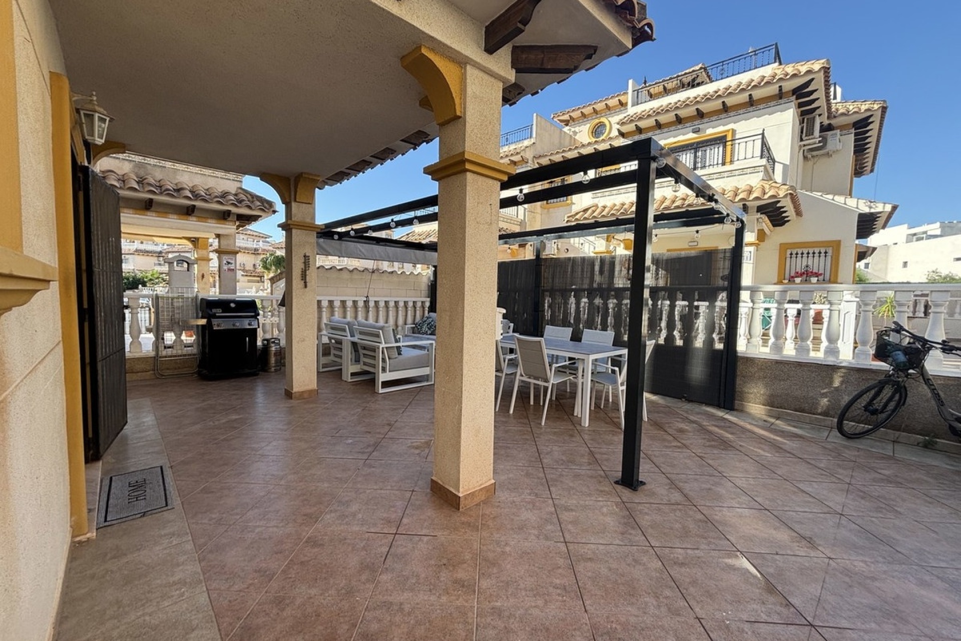 Resale - Town house - Orihuela - La Zenia