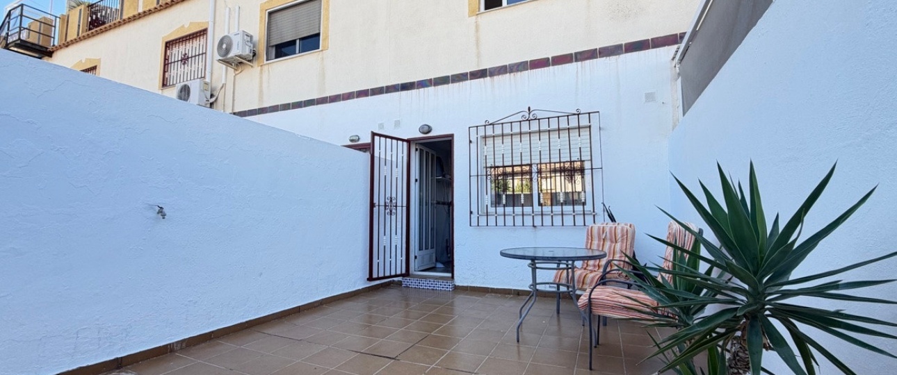 Resale - Town house - Orihuela - La Zenia