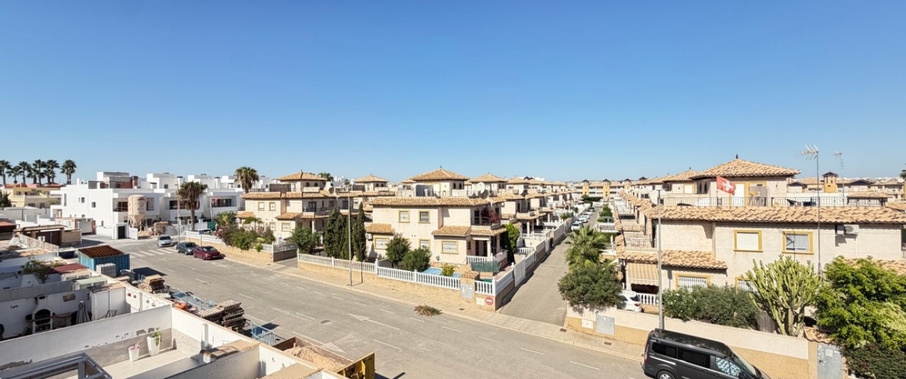 Resale - Town house - Orihuela - La Zenia