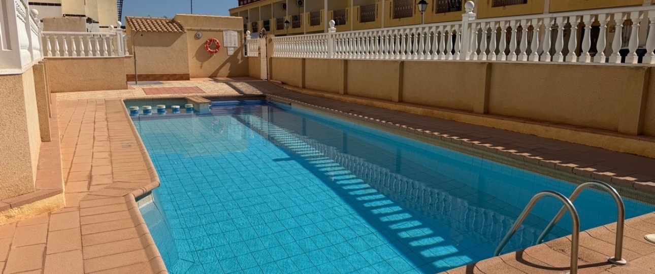 Resale - Town house - Orihuela - La Zenia