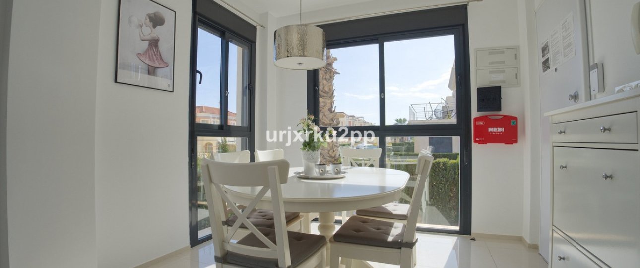 Resale - Town house - Orihuela - La Zenia