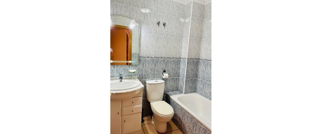 Resale - Town house - Orihuela - Mil Palmeras