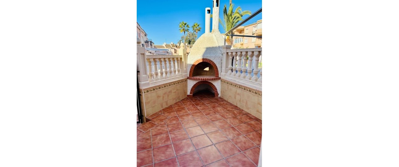 Resale - Town house - Orihuela - Mil Palmeras
