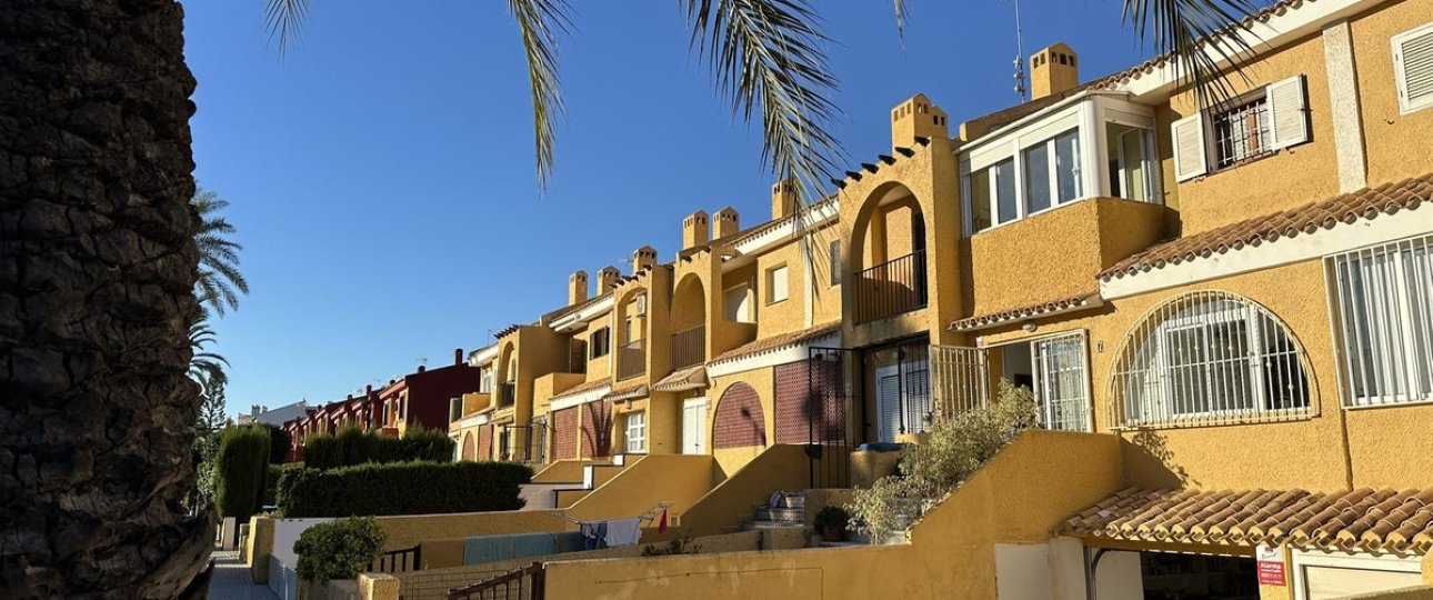 Resale - Town house - Orihuela - Orihuela Costa