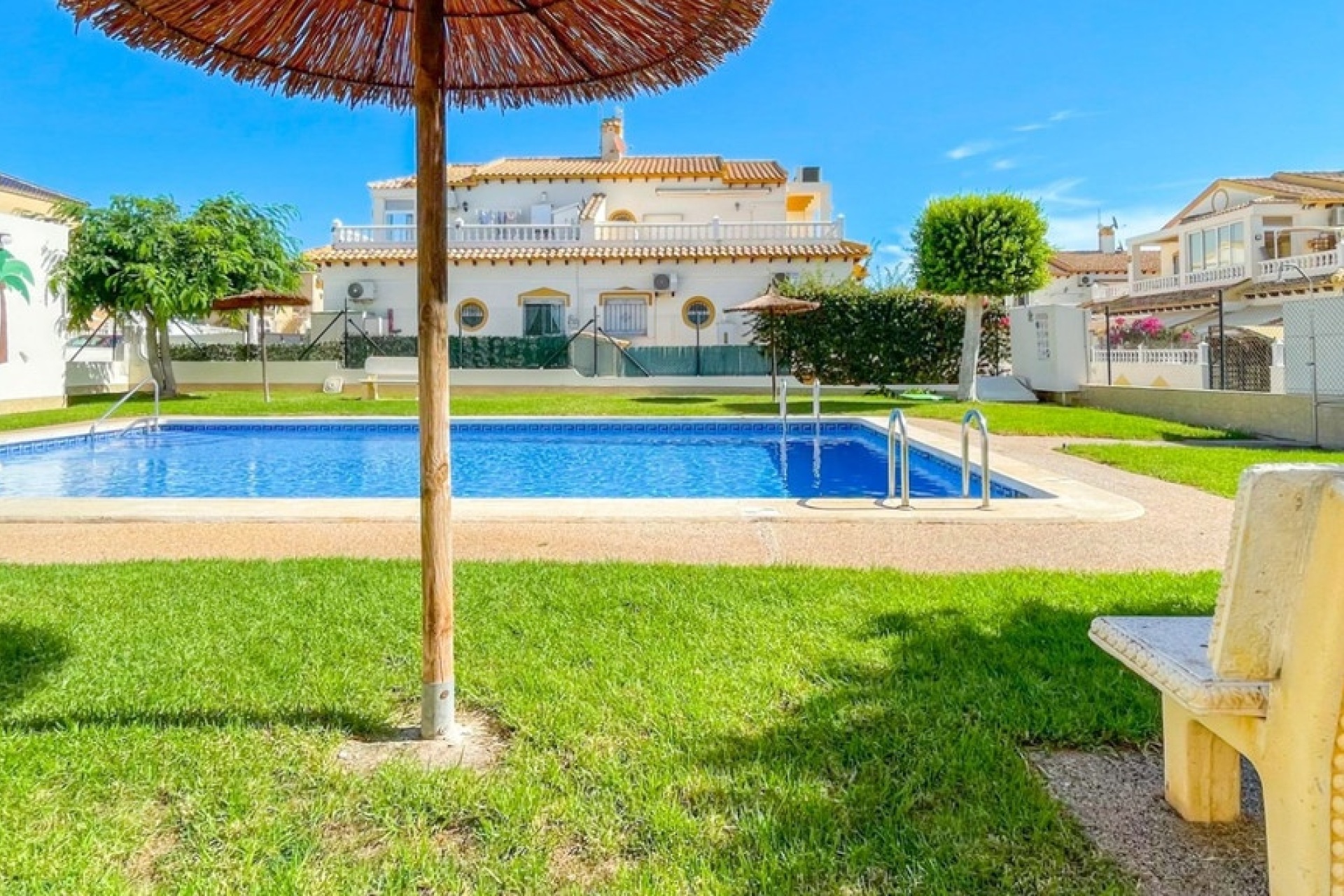 Resale - Town house - Orihuela - Orihuela Costa