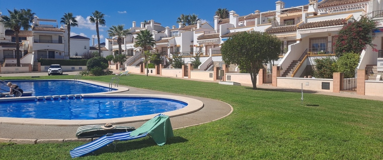 Resale - Town house - Orihuela - Orihuela Costa