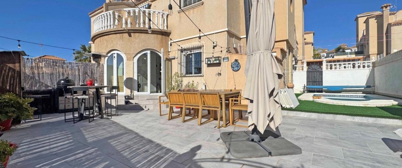 Resale - Town house - Orihuela - Villamartin