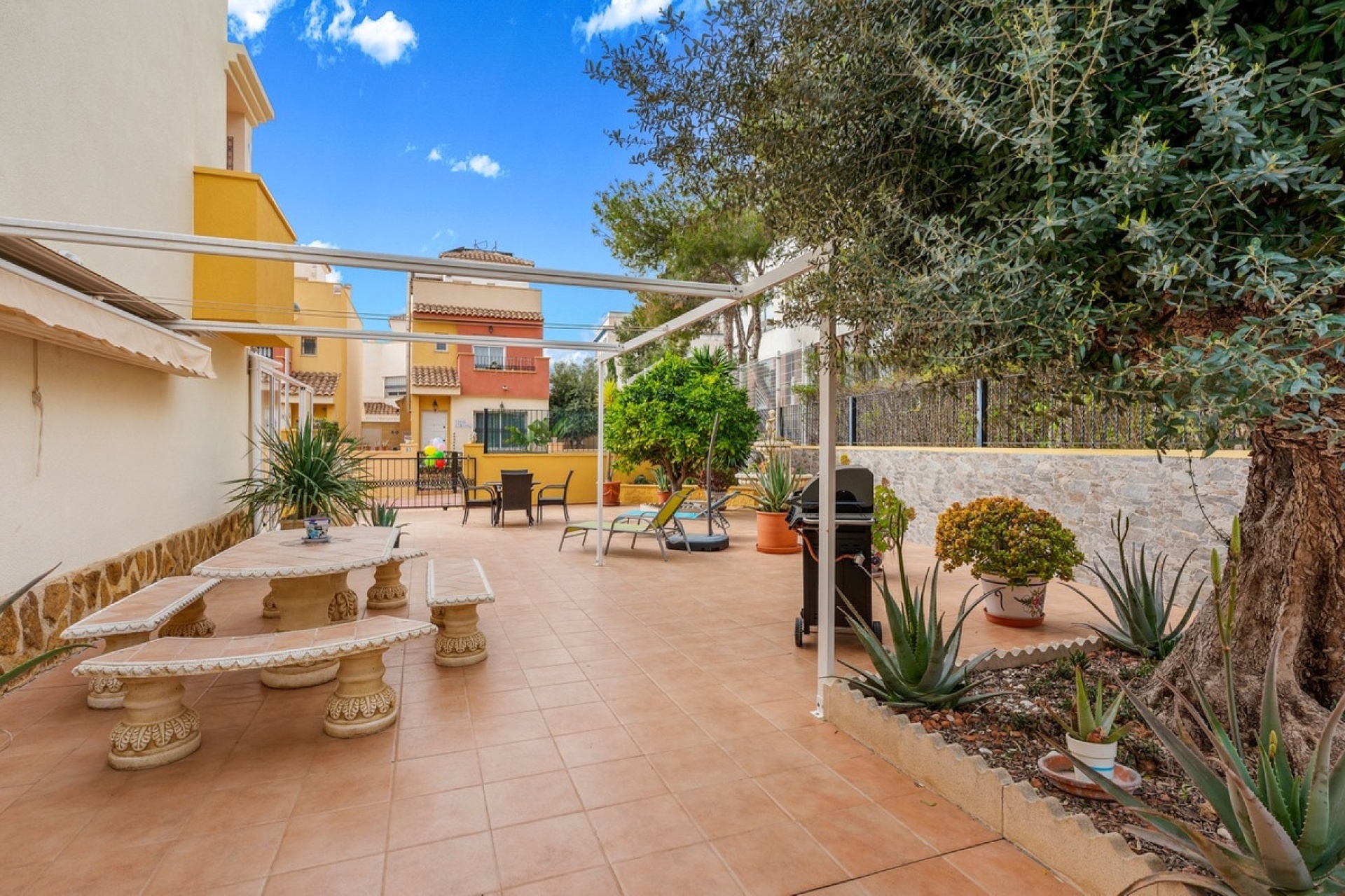 Resale - Town house - Orihuela - Villamartin