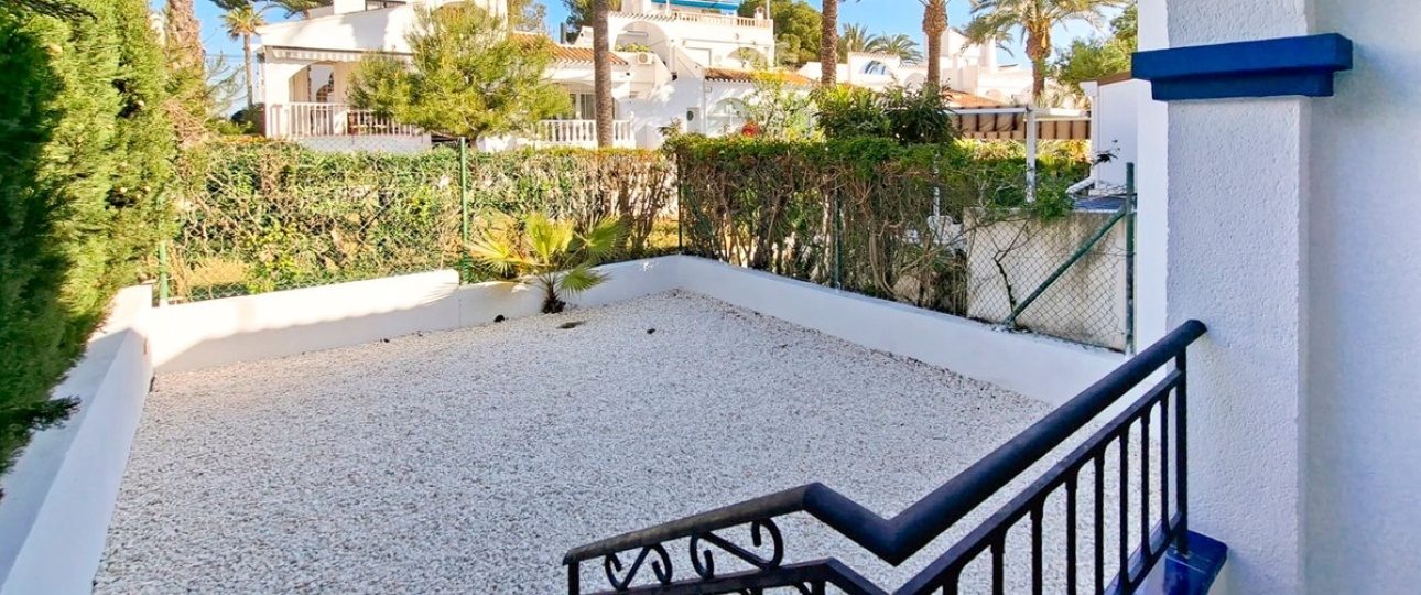 Resale - Town house - Orihuela - Villamartin