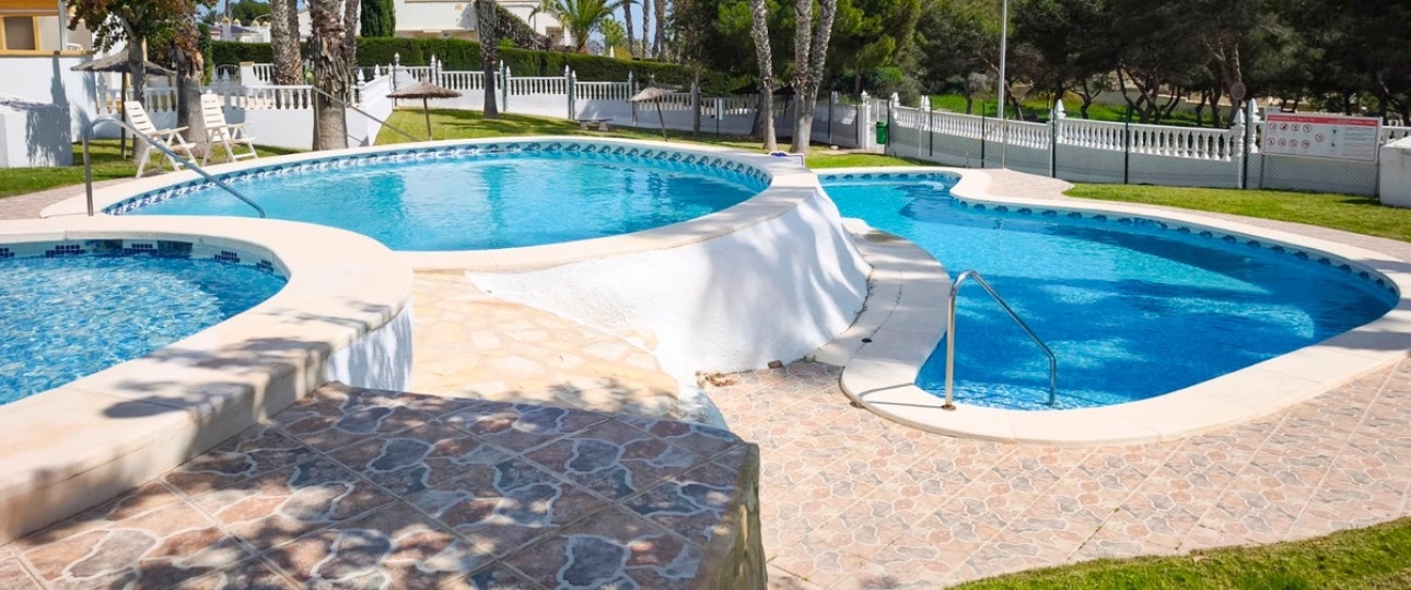 Resale - Town house - Orihuela - Villamartin