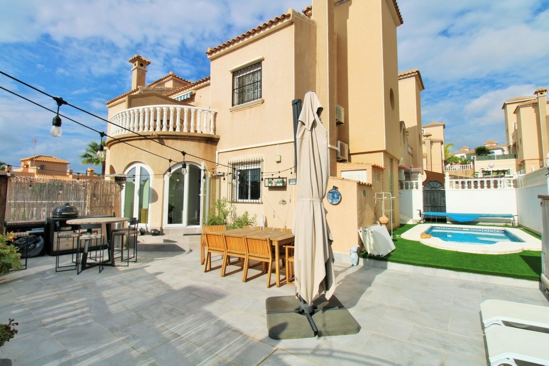 Resale - Town house - Orihuela - Villamartin