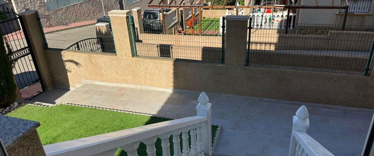 Resale - Town house - Orihuela - Villamartin