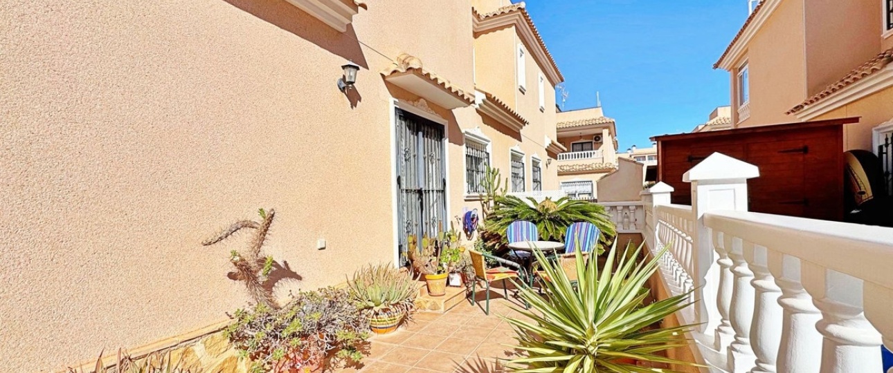 Resale - Town house - Orihuela - Villamartin