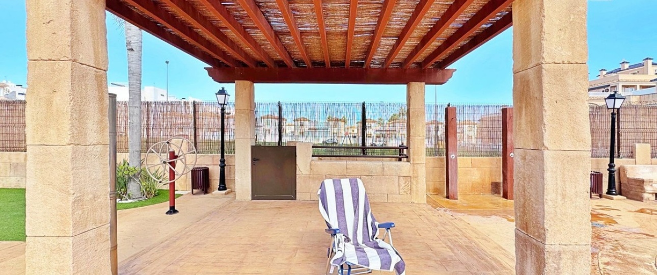 Resale - Town house - Orihuela - Villamartin