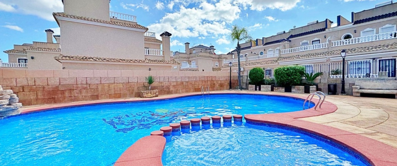 Resale - Town house - Orihuela - Villamartin
